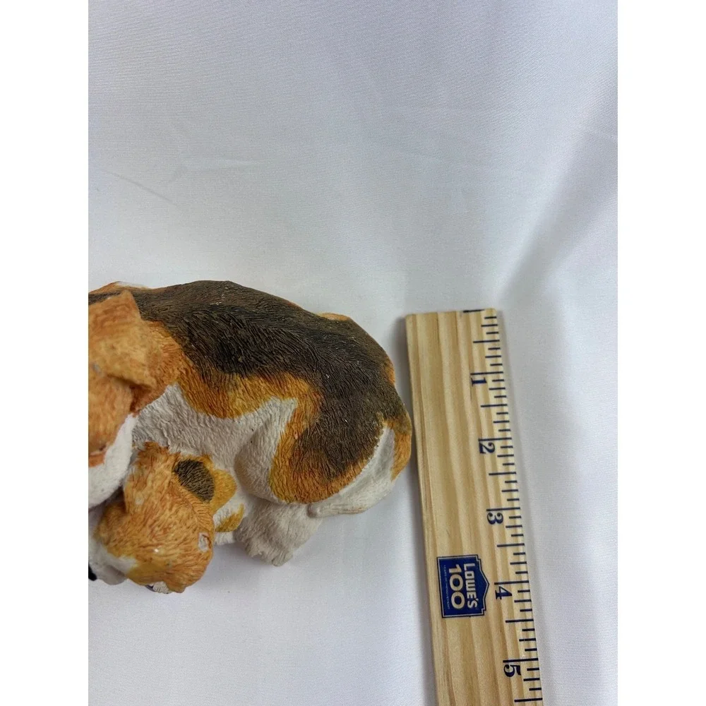 Vintage Mother Puppy Dog‎ Music Box Figurine Plays Baby Mine Beagle Resin